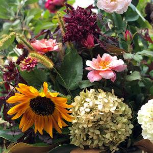 Fall floral bouquet flower delivery subscription